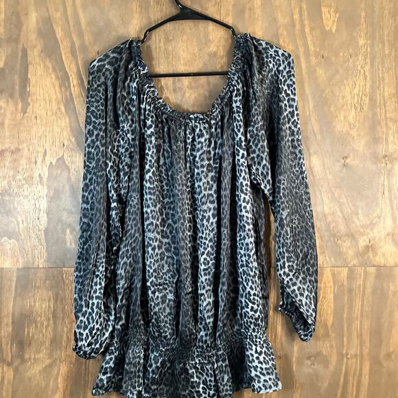 Michael Kors Womens Blouse Gray Leopard Print Off The Shoulder Smocked Peplum XL - Picture 10 of 12